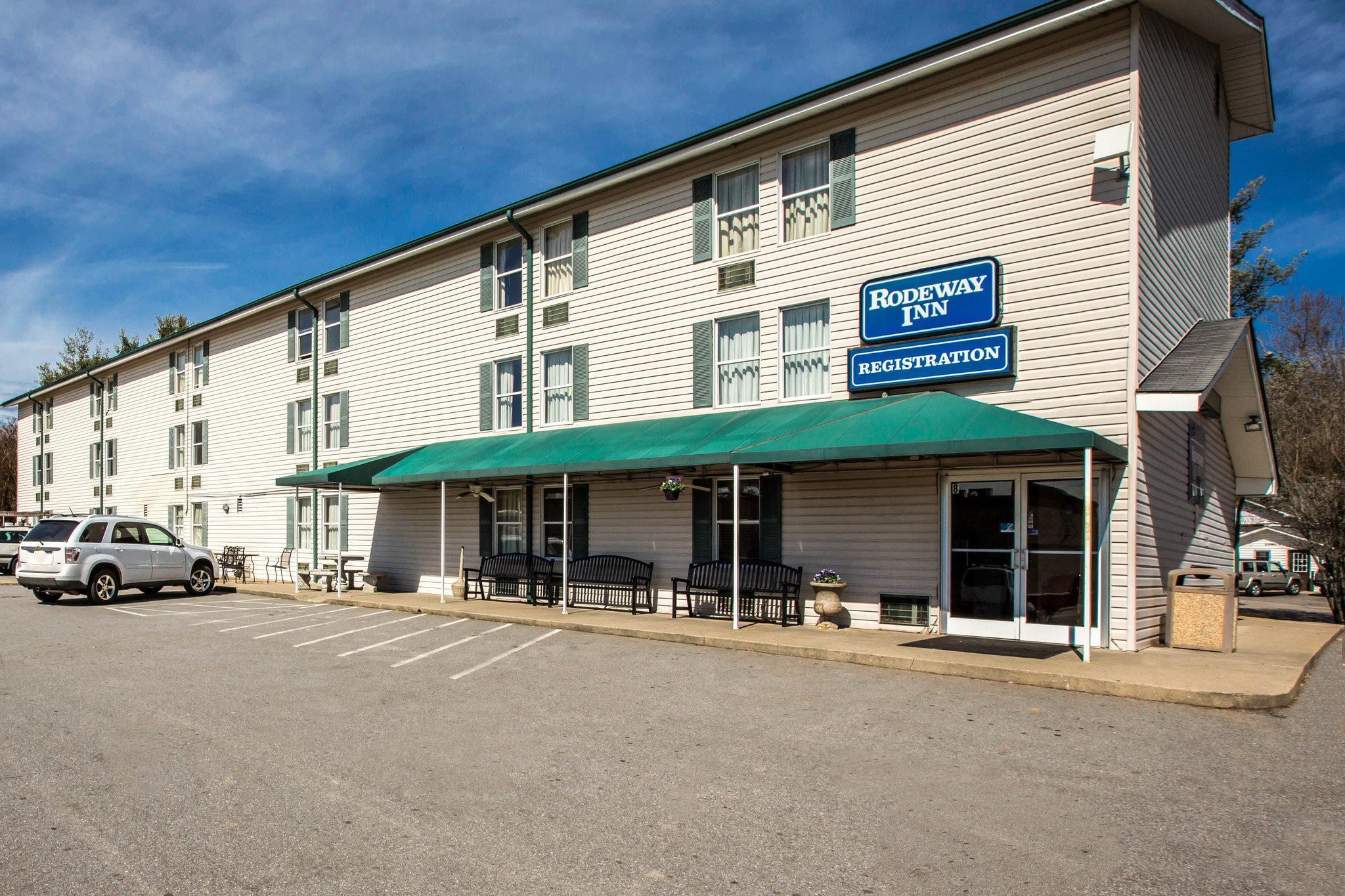 Rodeway Inn Asheville Bagian luar foto