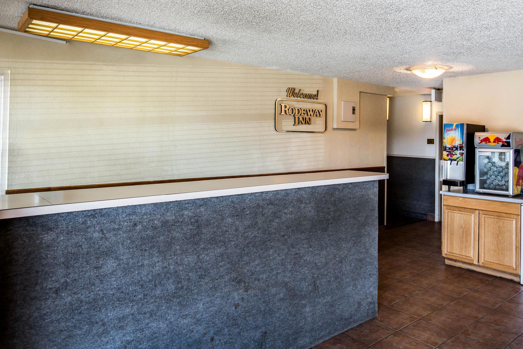 Rodeway Inn Asheville Bagian luar foto