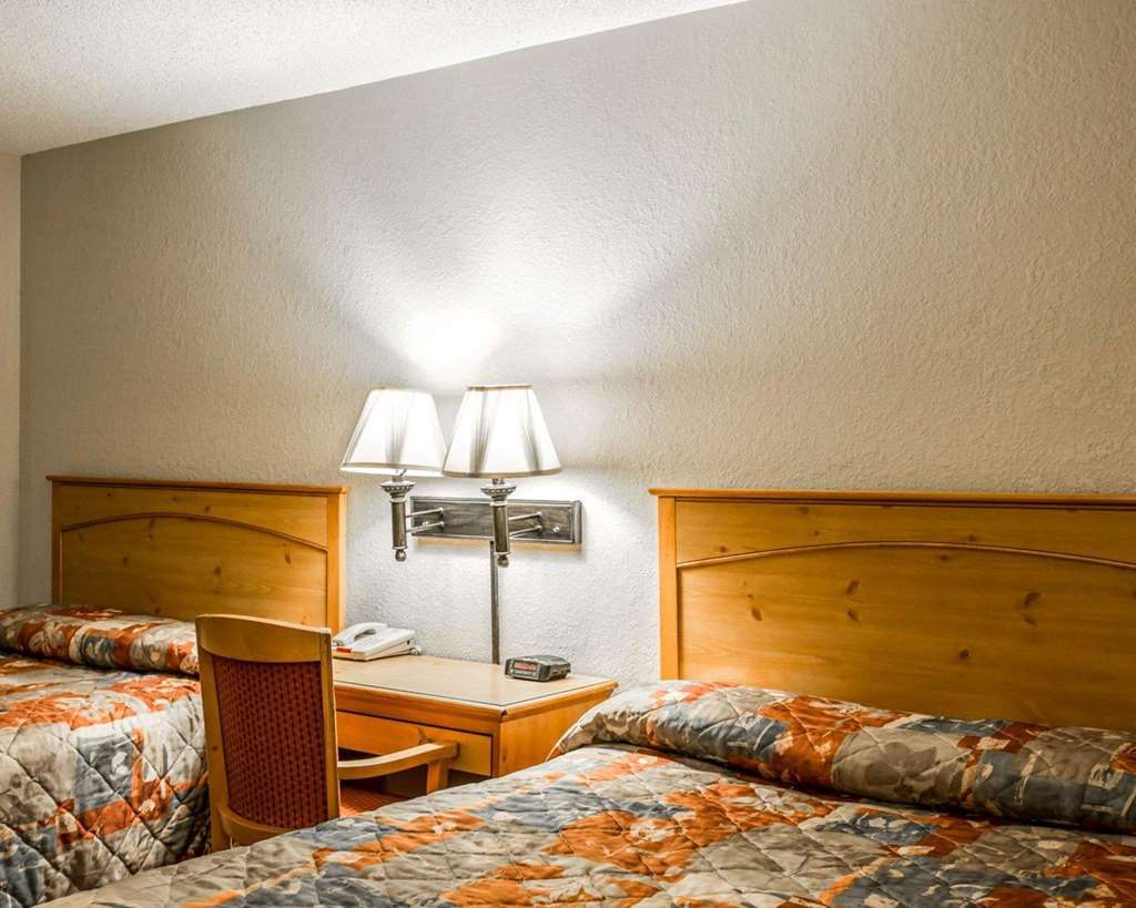 Rodeway Inn Asheville Ruang foto