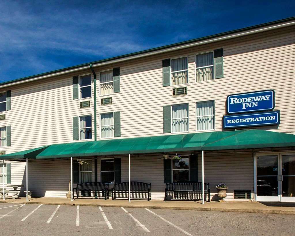 Rodeway Inn Asheville Bagian luar foto